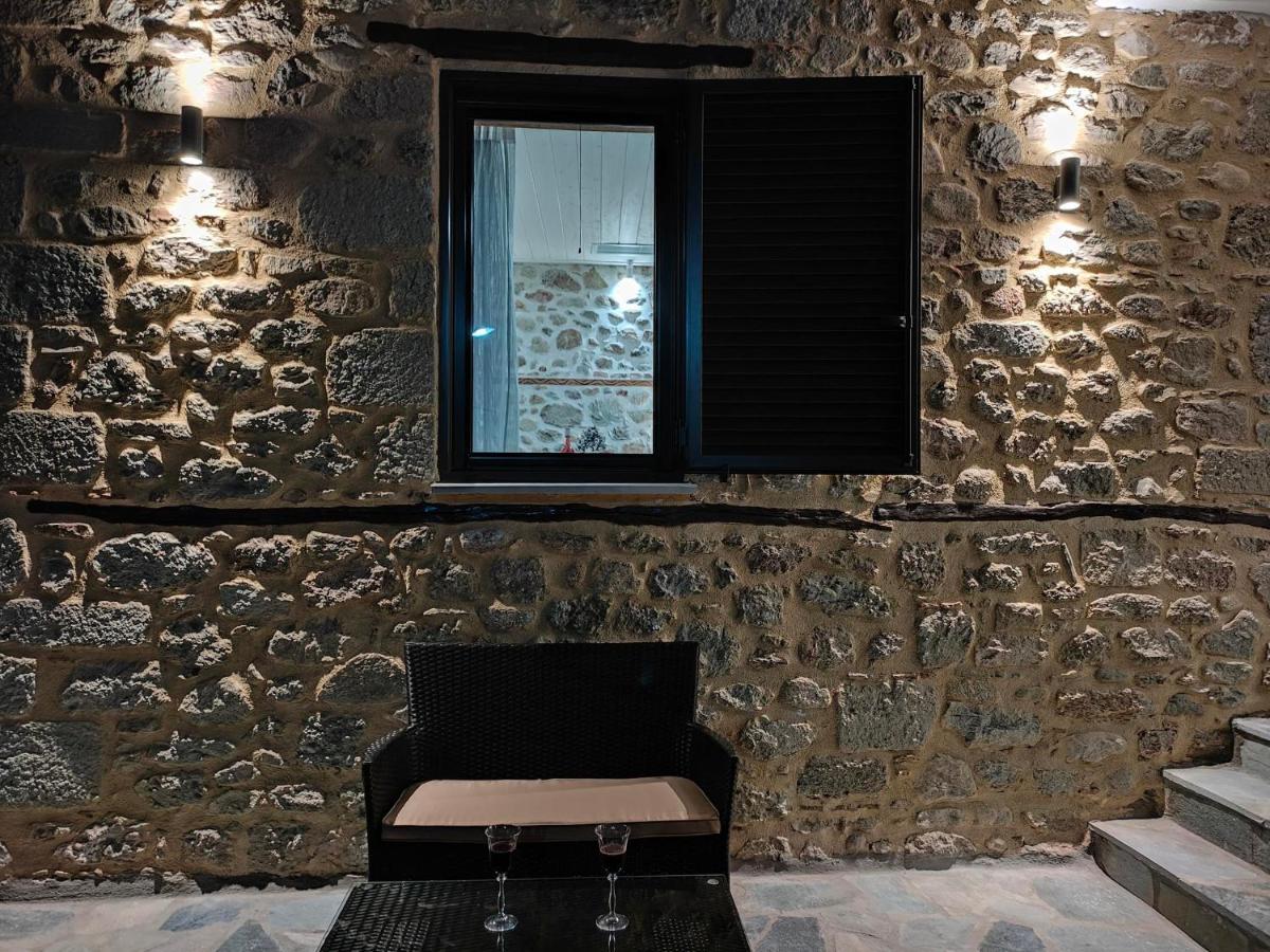 Dream Nest Meteora Apartment กาลัมปากา ภายนอก รูปภาพ