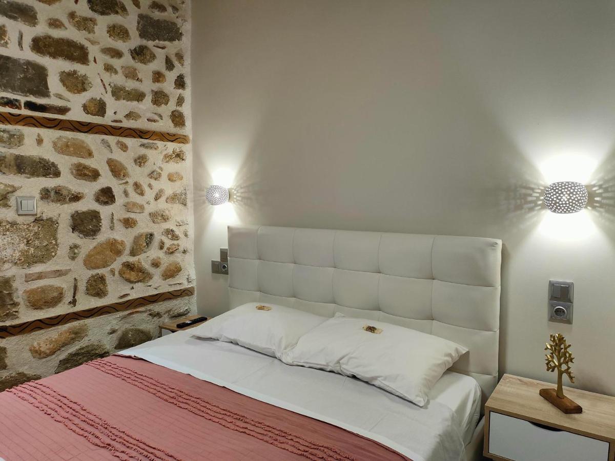 Dream Nest Meteora Apartment กาลัมปากา ภายนอก รูปภาพ